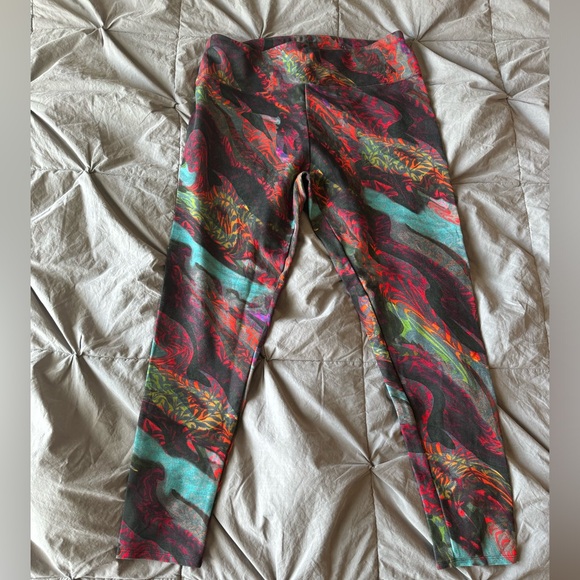 Women’s Soft Surroundings Fun Leggings Size: L - Picture 5 of 5